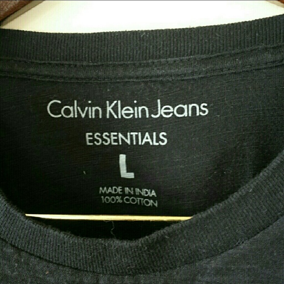 SALE! Calvin Klein Crew Neck Cotton Essentials Tee - Picture 2 of 4